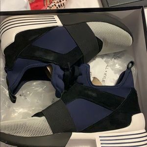 Kendall + kylie sneakers